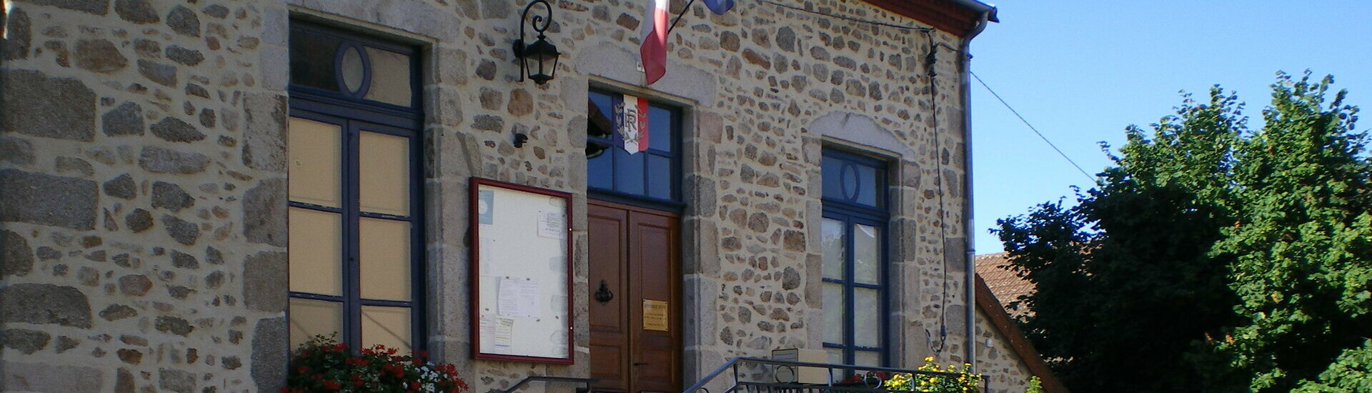 Commune Mairie Le Mayet-de-Montagne Allier Auvergne-Rhône-Alpes